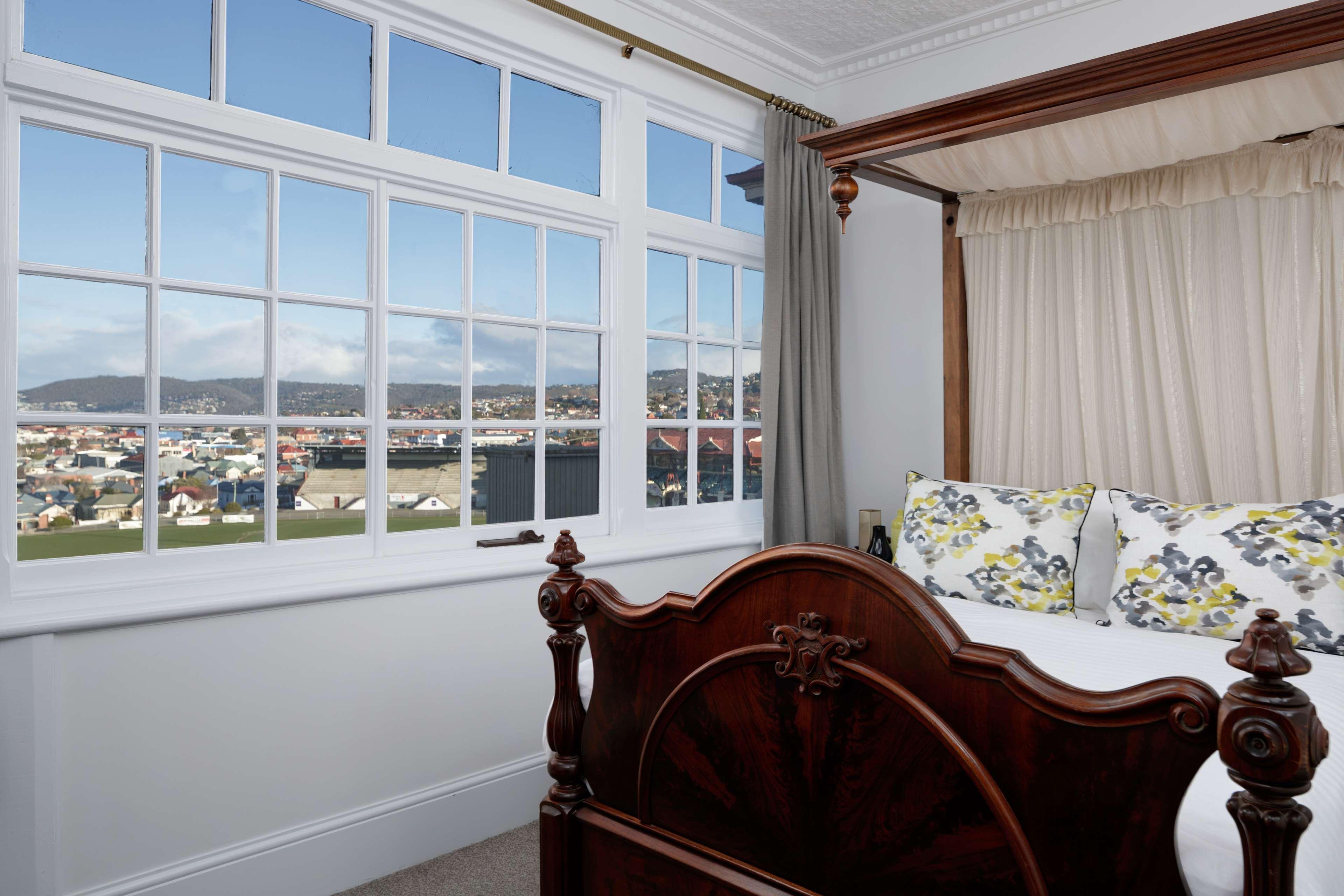 Отель Rydges Хобарт Экстерьер фото